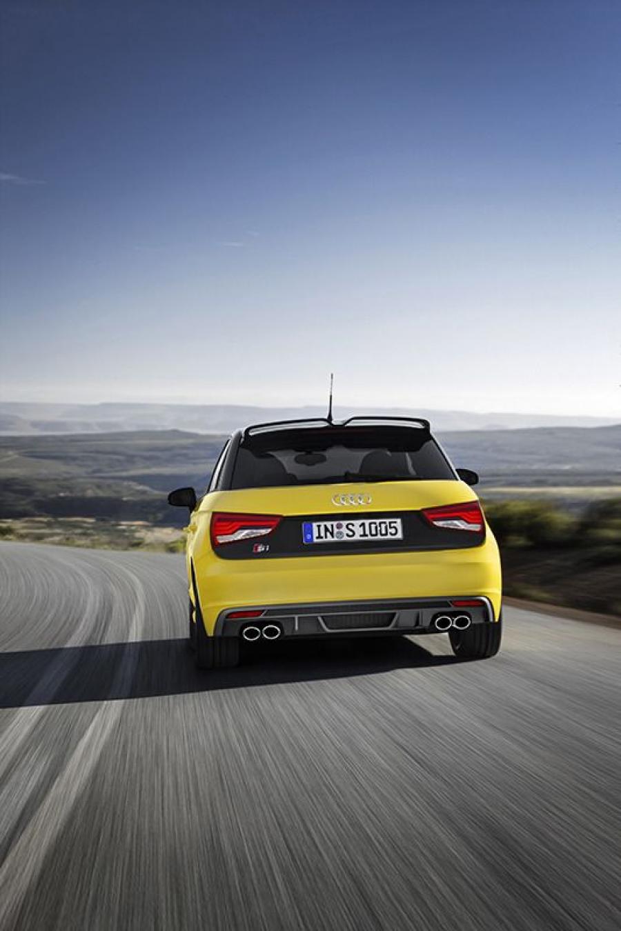  Audi S1 Sportback (8X) 2014 года  (WW) (фото 31 из 32)